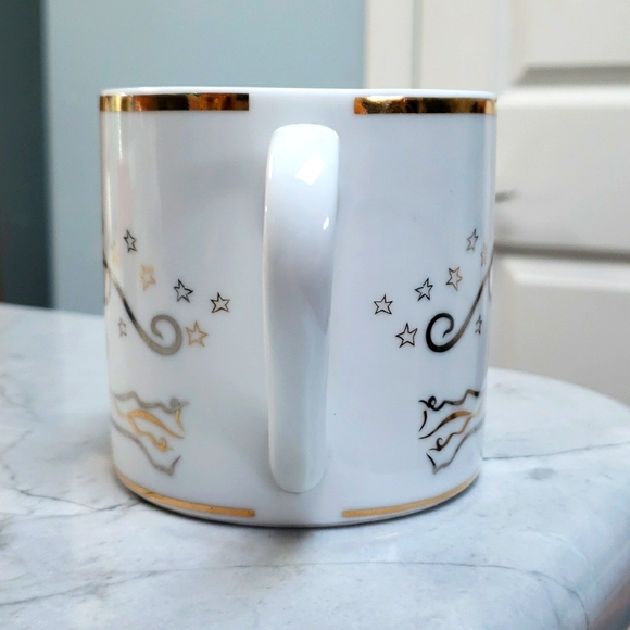 Rudolph Flying Right Gold Rimmed Mug - Picture 2 of 6